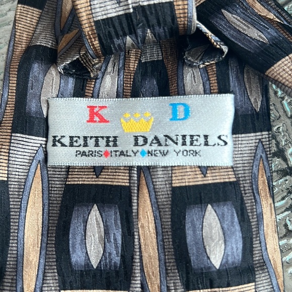 Dress tie - Picture 5 of 5